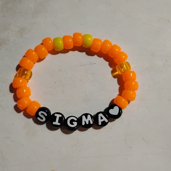 Handmade bracelets - Picture 3 of 5